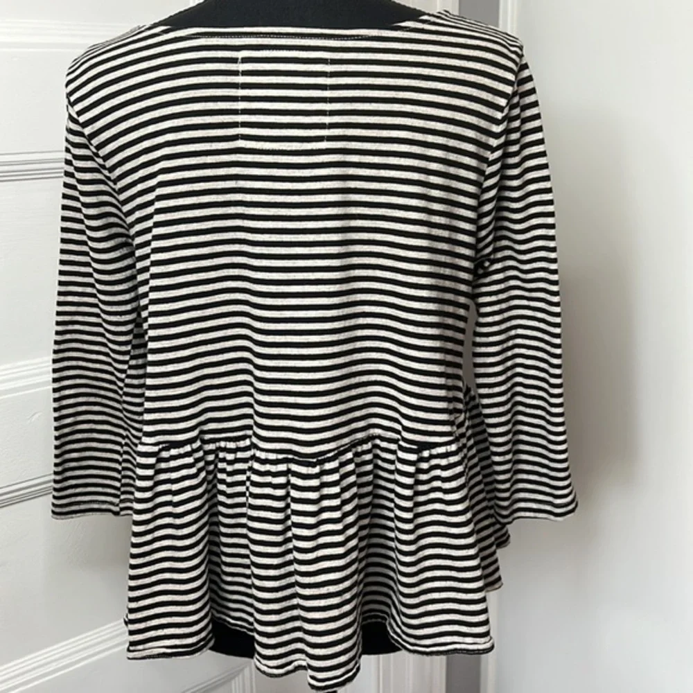 FREE PEOPLE WE THE FREE WOMENS TOP SIZE SMALL NEW‎ WITHOUT TAGS